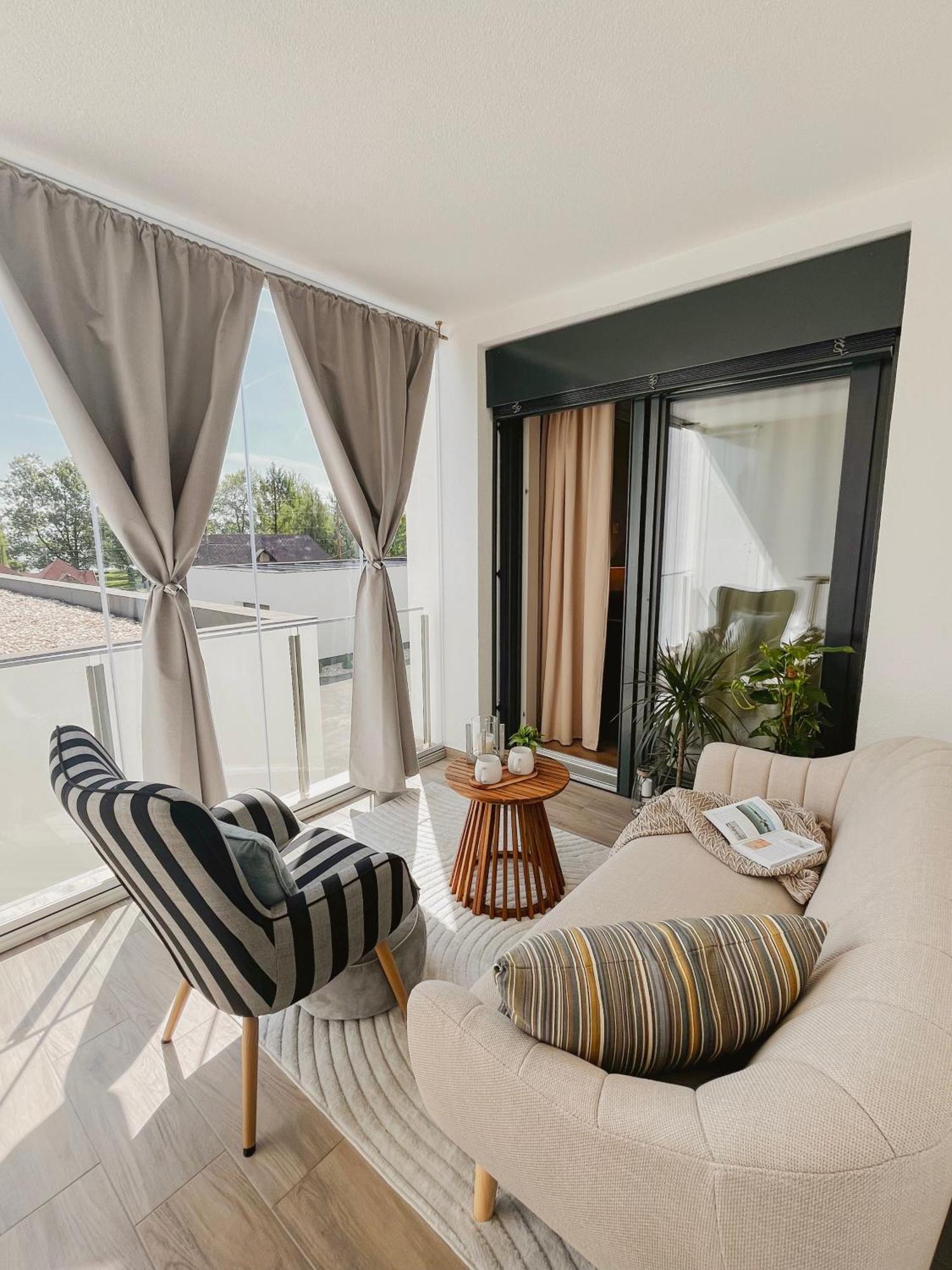 Napsugar Apartman كيستاي المظهر الخارجي الصورة