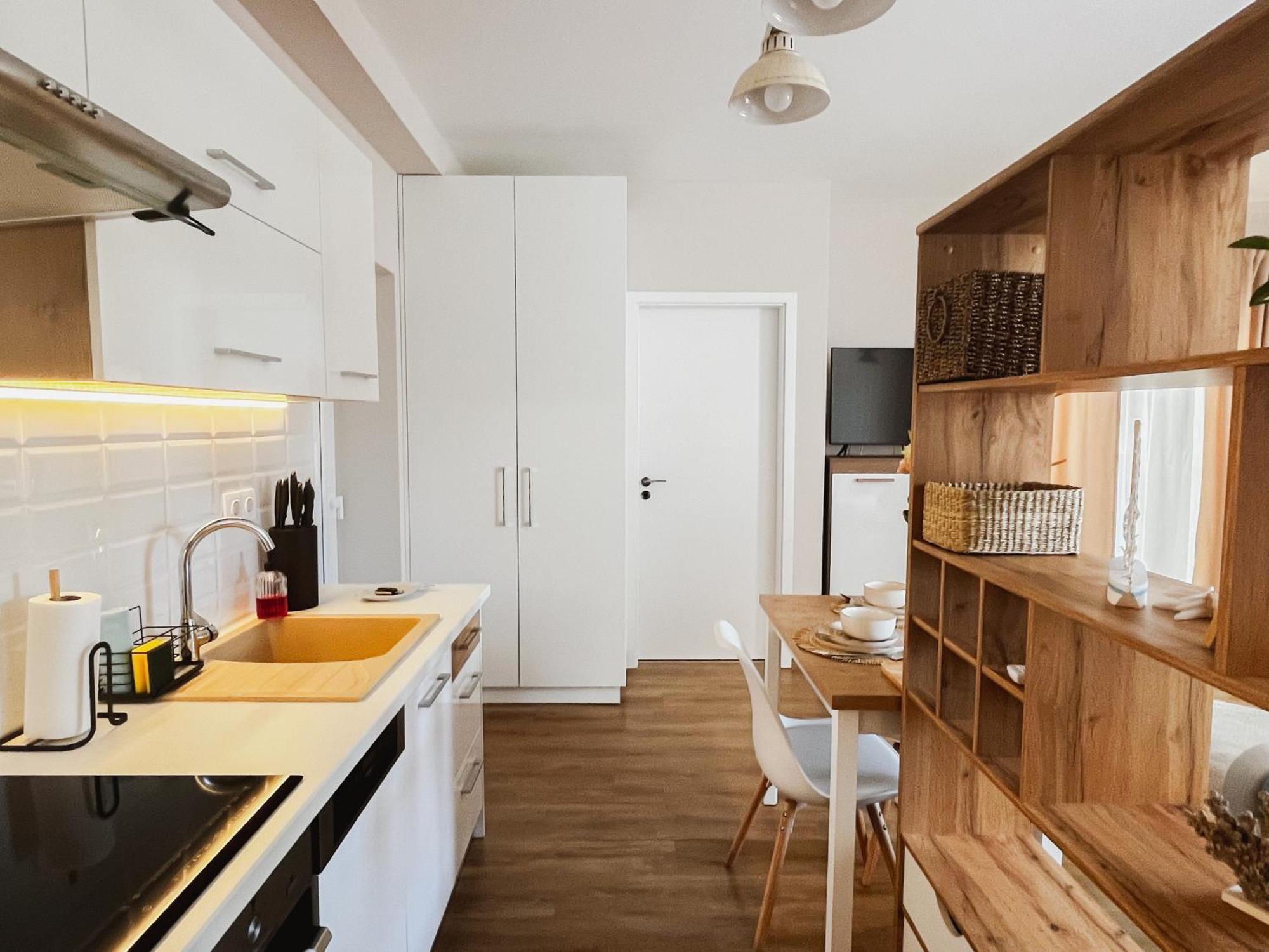 Napsugar Apartman كيستاي المظهر الخارجي الصورة